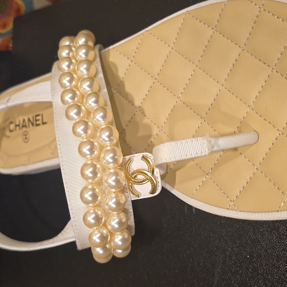 Chanel White and Gold Pearl Sandals - Picture 16 of 16